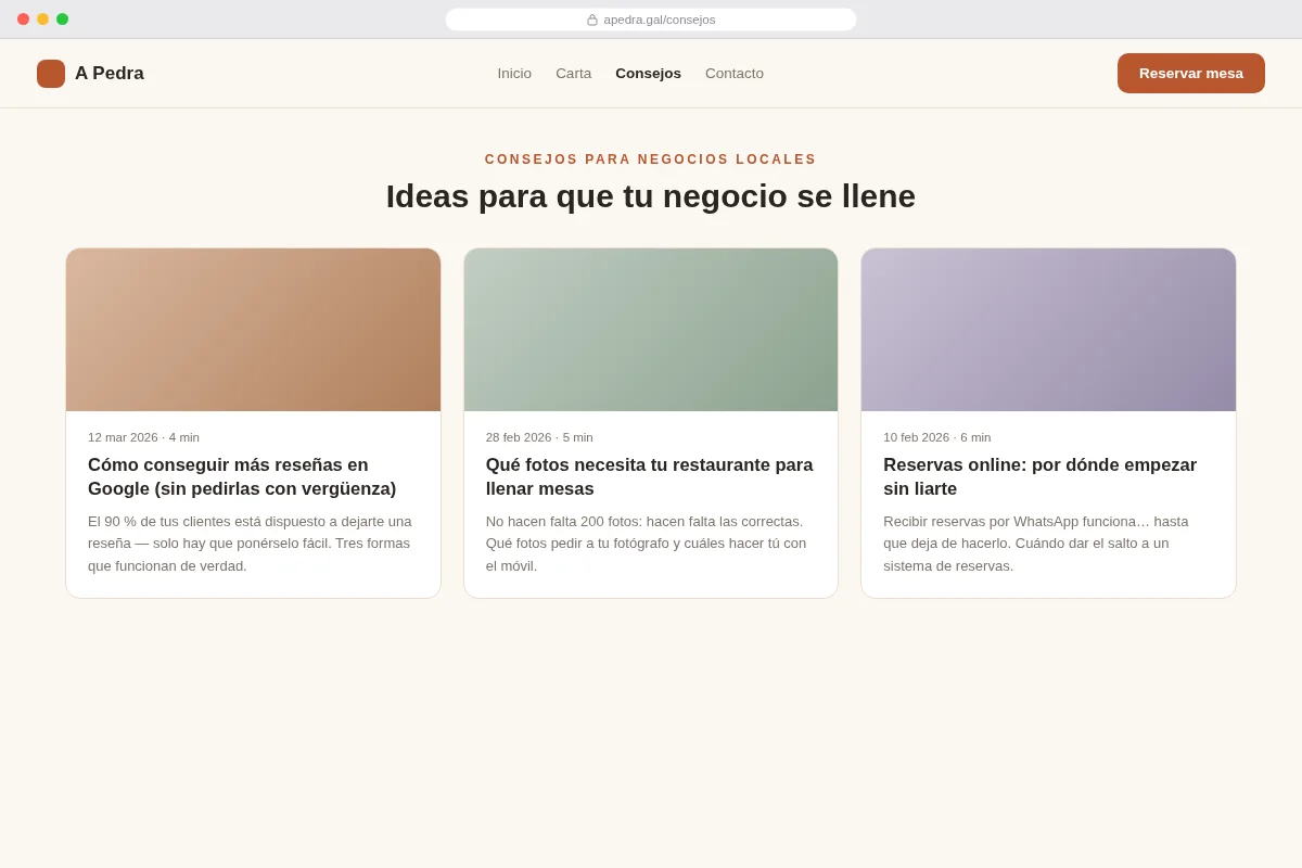 Versión clara — portada del blog con los últimos artículos.